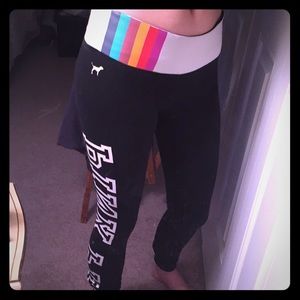 Victoria’s Secret PINK leggings